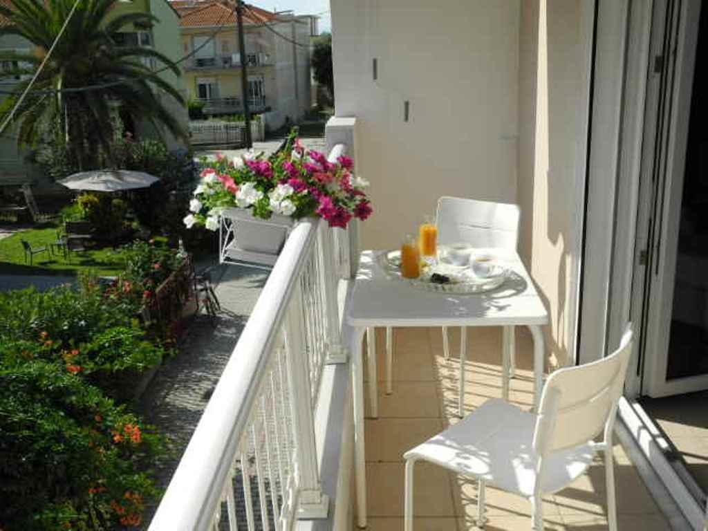 Stratis Summertime Apartment Limenas  Bagian luar foto