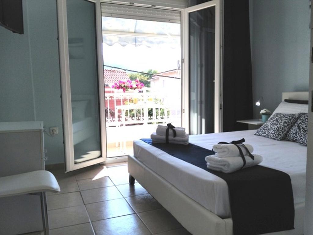 Stratis Summertime Apartment Limenas  Bagian luar foto